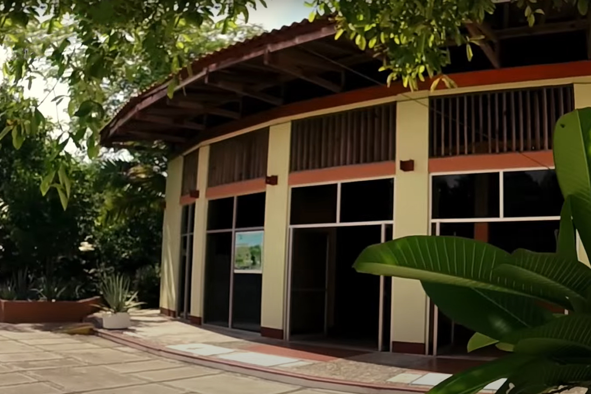 Centro Mexicano de la Tortuga, acabados y acceso